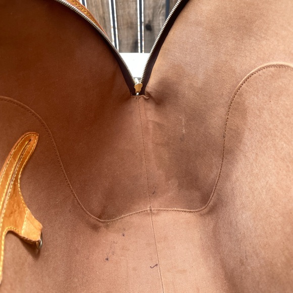 Louis Vuitton Ellipse Bag Monogram Canvas GM - Picture 12 of 16